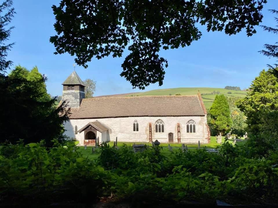 Nant-Y-Glyn Villa Ландриндод Уелс Екстериор снимка